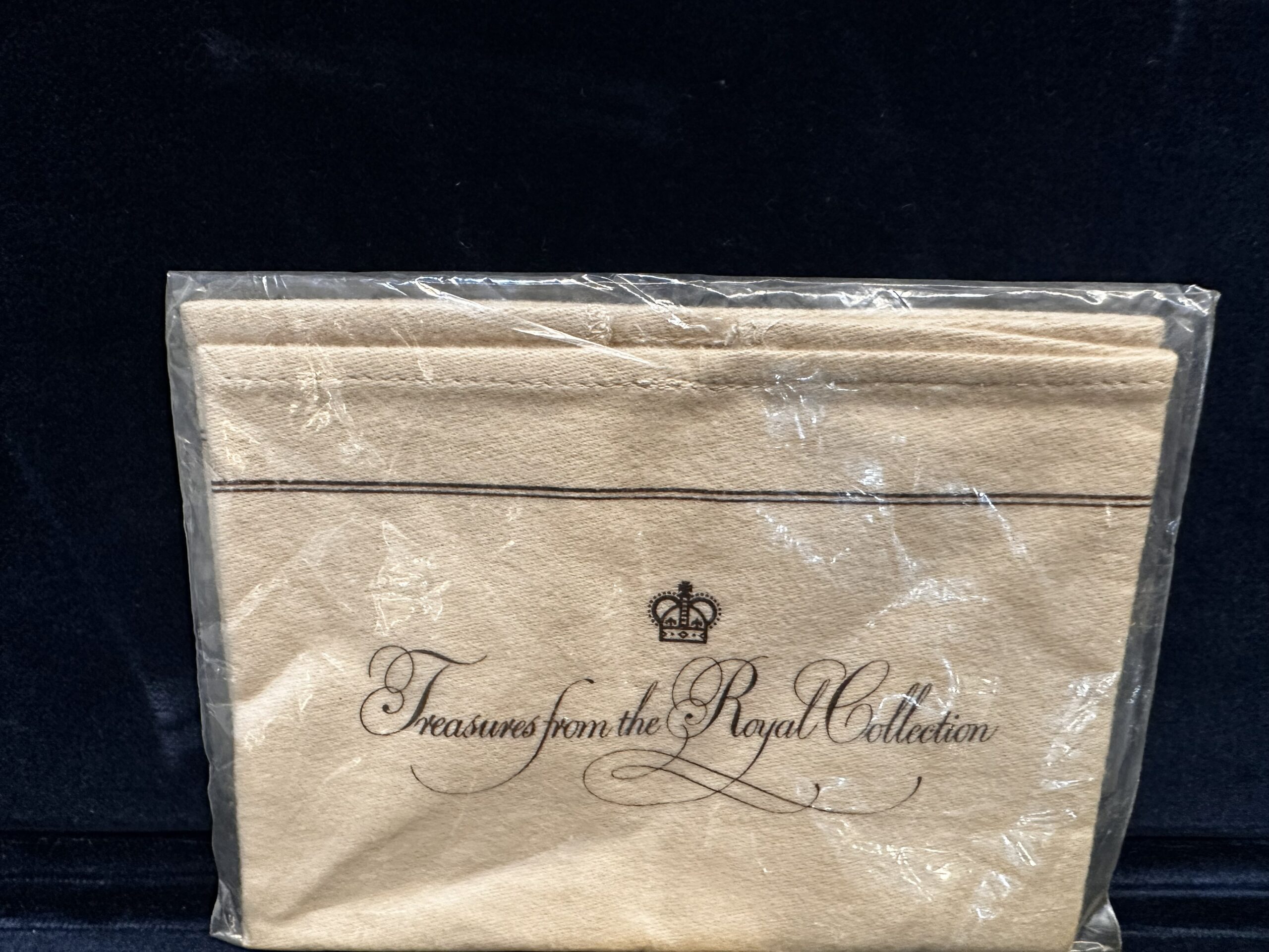 The Royal Collection hallmarked silver-gilt stamps - Image 8