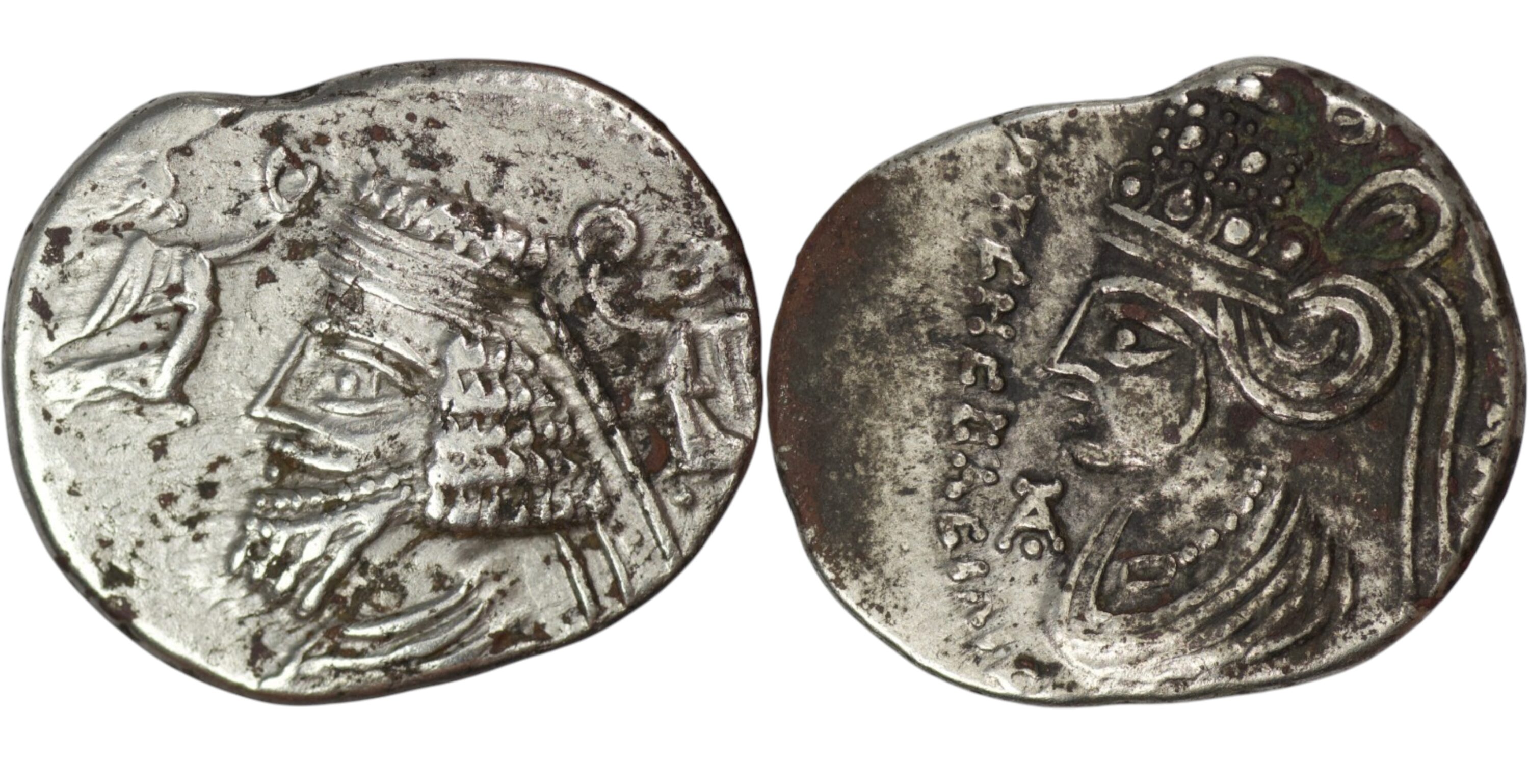 2403 Parthian Empire. Phraataces and Musa (2 BC-AD 4 Drachm. Ekbatana