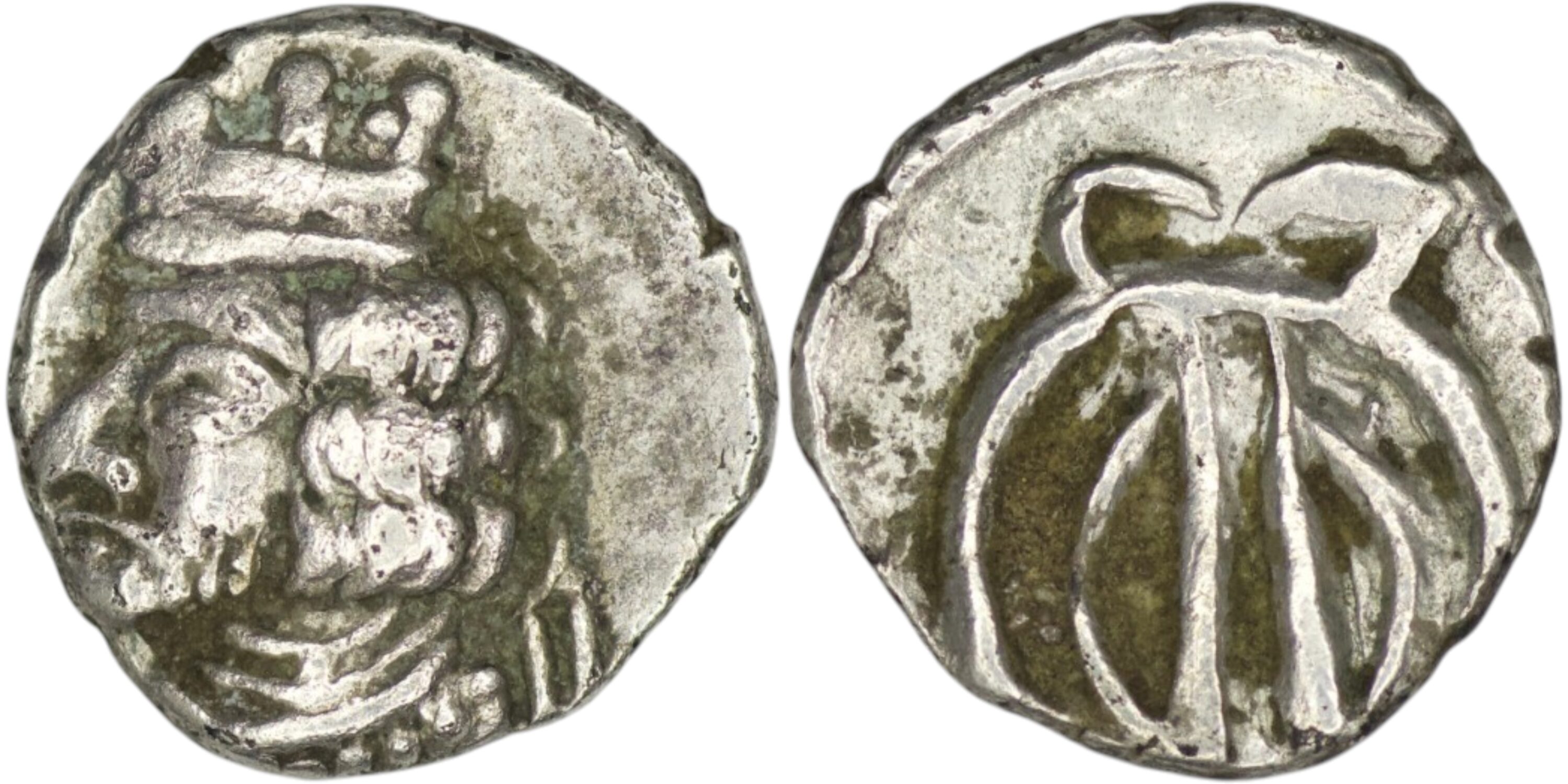 2490 Persis Kingdom. Uncertain king (1st century AD). AR Obol. Istakhr (Persepolis)